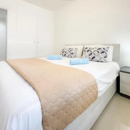 Apartment Lenval 6 Pers Ac Wifi *